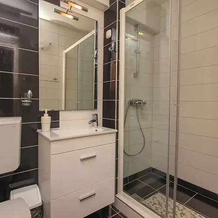 Mariano Apartment